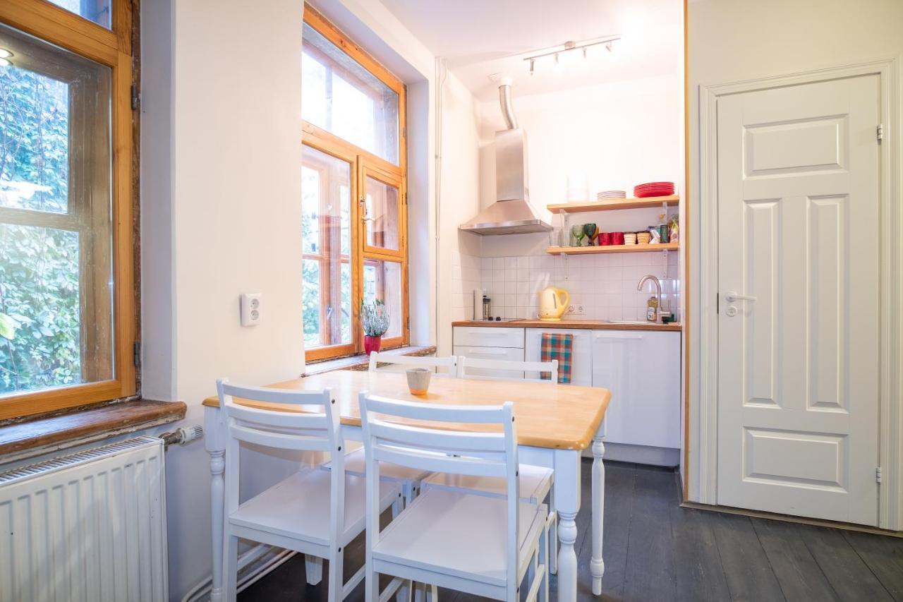 Apartment Dream - Bright 2-bedroom 2-floor Old Town *